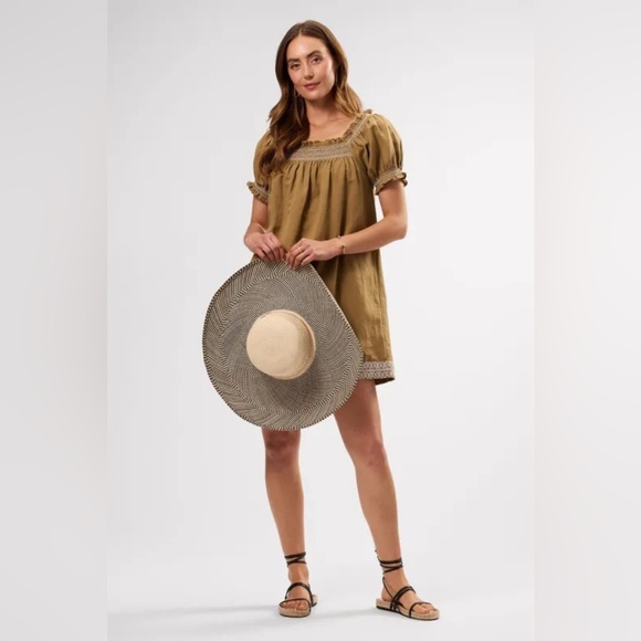 AMOUR VERT Smocked Embroidery Mini Dress Elm Green White Size M Sundress Sun - Picture 1 of 12